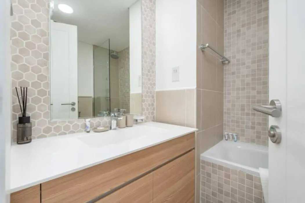Διαμέρισμα Stylish 1-Bedroom Retreat With Pool In Vibrant Jumeirah Golf Estates Ντουμπάι