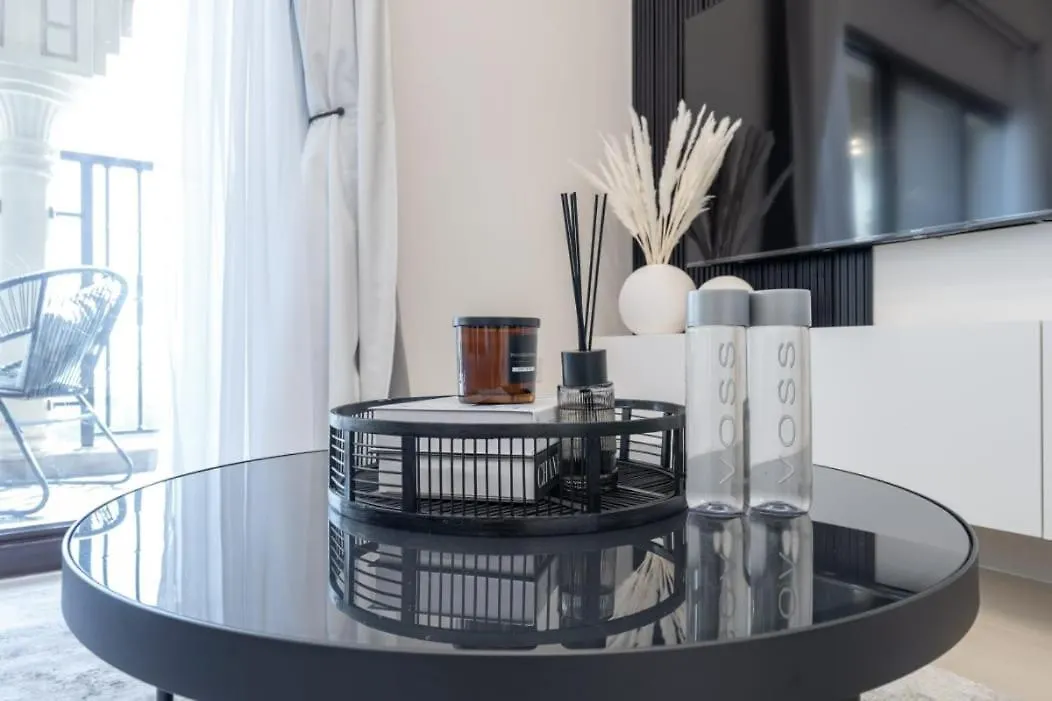 Διαμέρισμα Stylish 1-Bedroom Retreat With Pool In Vibrant Jumeirah Golf Estates Ντουμπάι