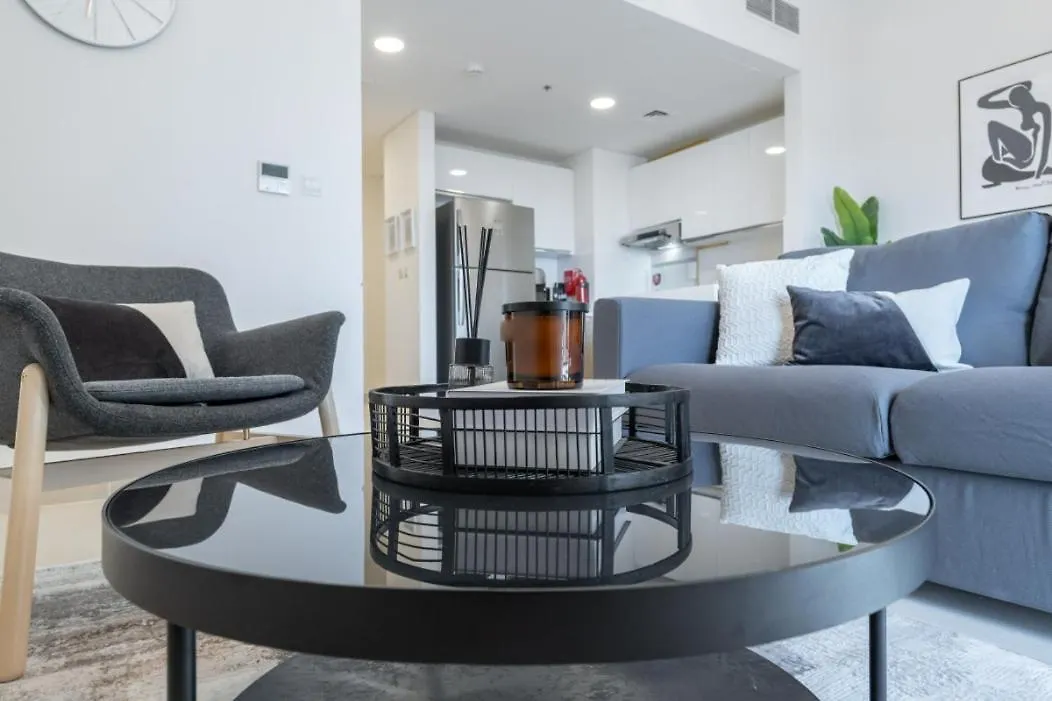 Stylish 1-Bedroom Retreat With Pool In Vibrant Jumeirah Golf Estates Ντουμπάι 0*,  Ηνωμένα Αραβικά Εμιράτα